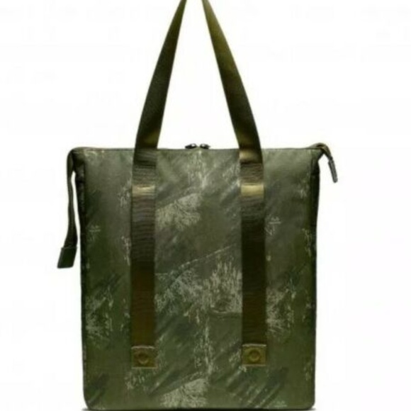 Nike- Pocket Printed Unisex Tote- NWT - Picture 2 of 7